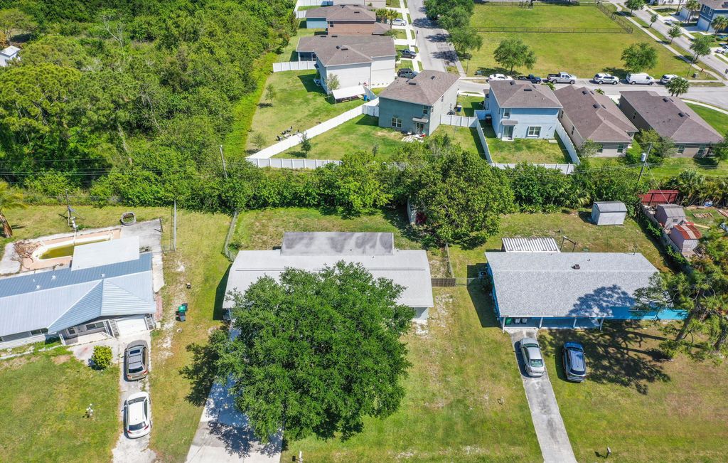 Photo of 3430 Southern Pines Drive, Fort Pierce, FL 34982 (MLS # R11078274)