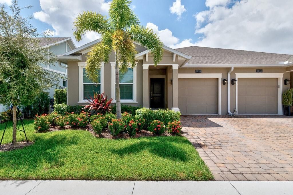 Photo of 6035 Red Maple Mnr, Vero Beach, FL 32966 (MLS # F10531514)