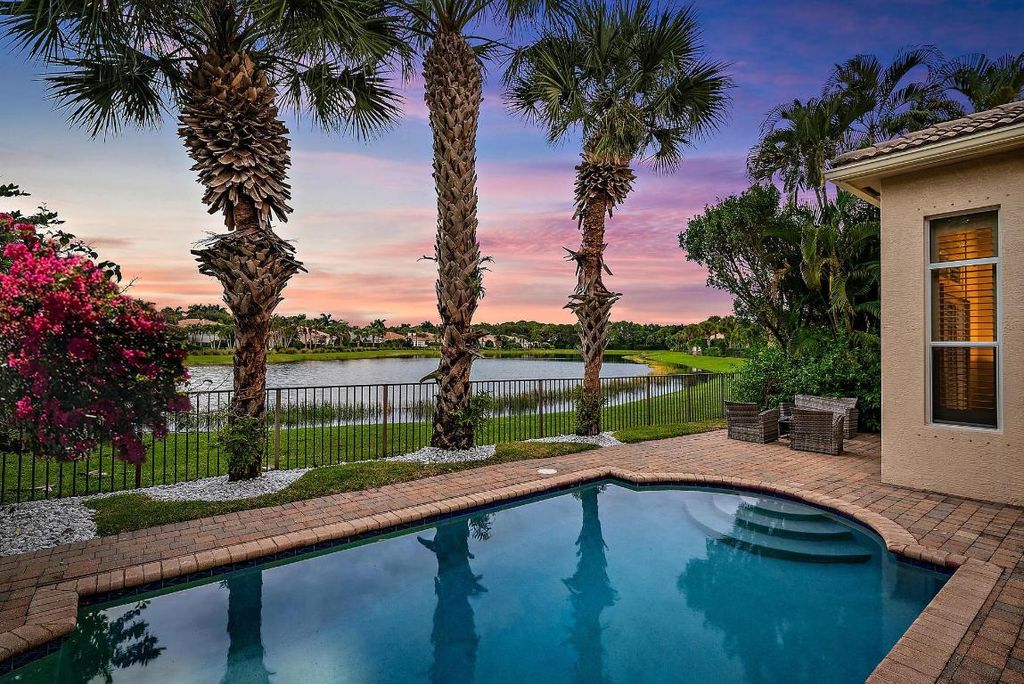 Photo of 101 Dalena Way, Palm Beach Gardens, FL 33418 (MLS # R11136667)