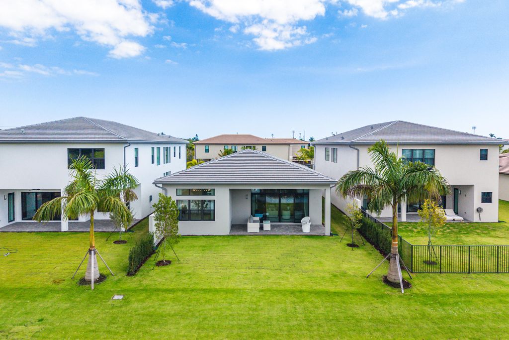 Photo of 21015 Tangelo Tree Drive, Boca Raton, FL 33434 (MLS # R11166007)