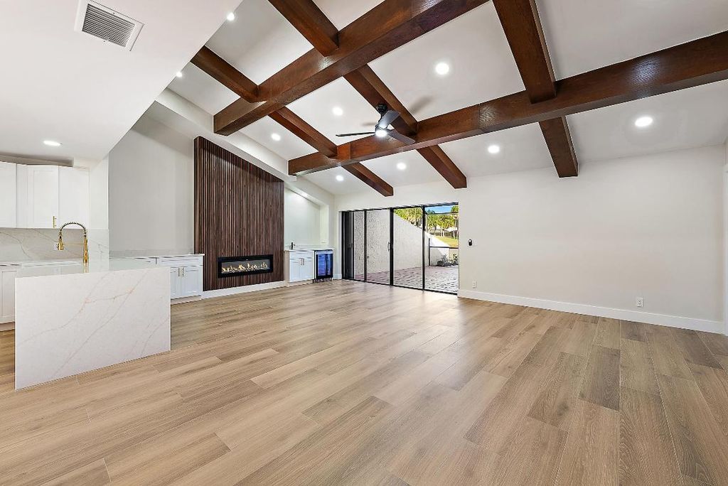 Photo of 37 Edinburgh Drive, Palm Beach Gardens, FL 33418 (MLS # R11155091)