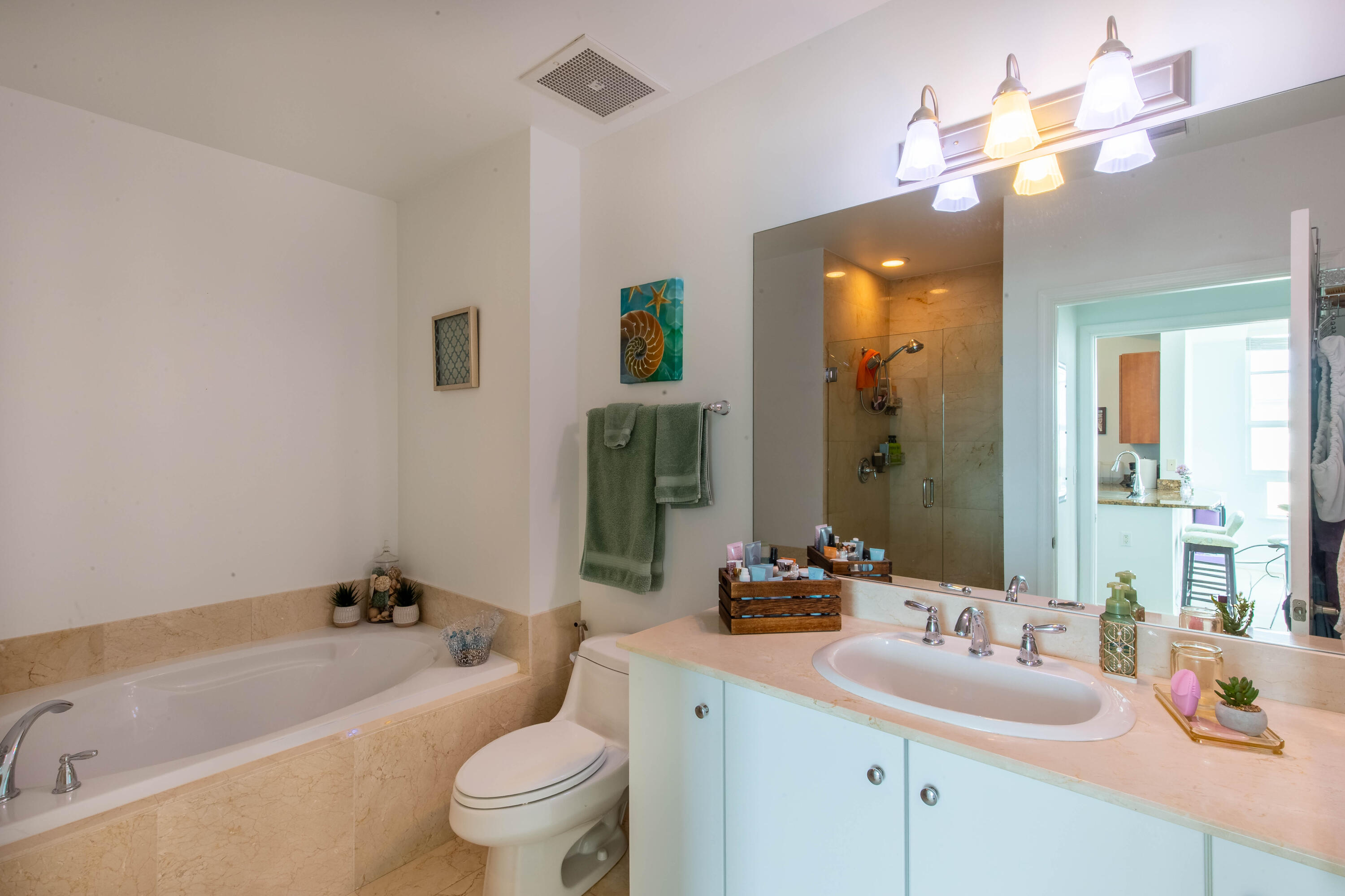 CASA COSTA CONDO - Residential