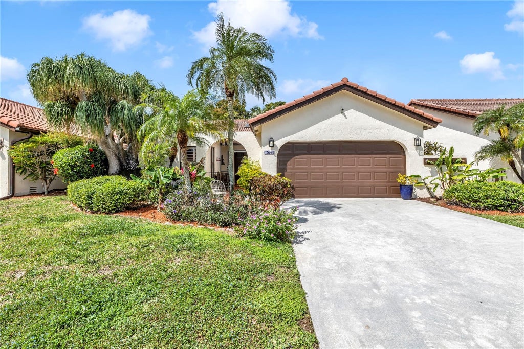 Photo of 7891 Villa Nova Drive, Boca Raton, FL 33433 (MLS # F10428887)