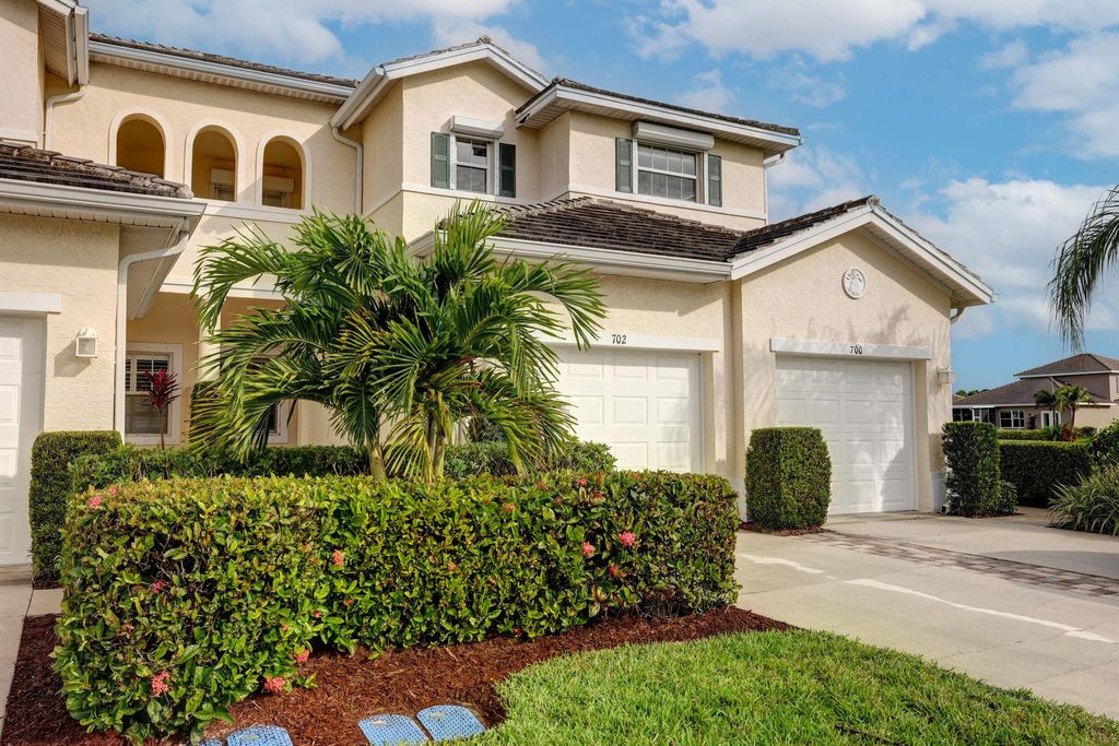 Photo of 702 Southstar Drive, Fort Pierce, FL 34949 (MLS # R10940532)