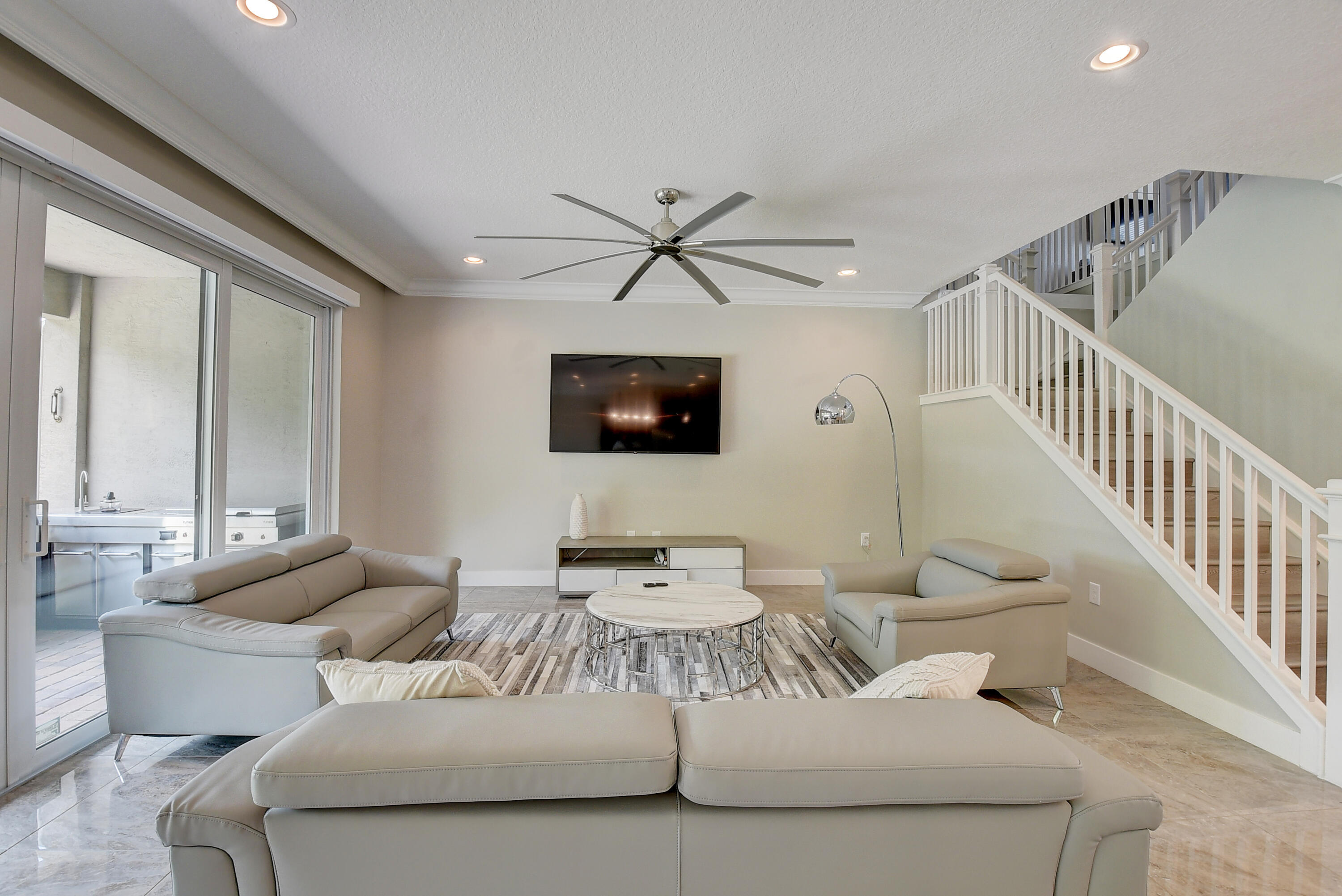 SUSSMAN AGR PUD NORTH PLAT ONE - Residential Lease