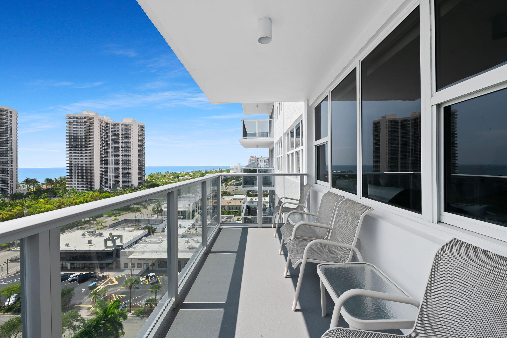 3333 NE 34th Street 1414