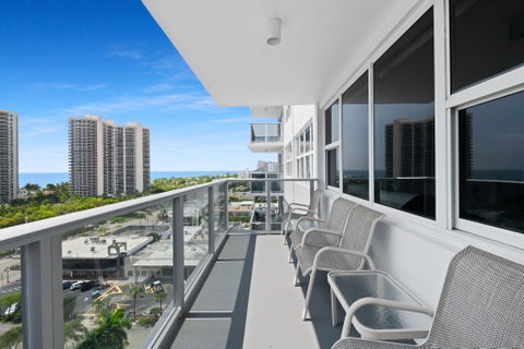 Tiny photo for 3333 NE 34th Street #1414, Fort Lauderdale, FL 33308 (MLS # B26048894)