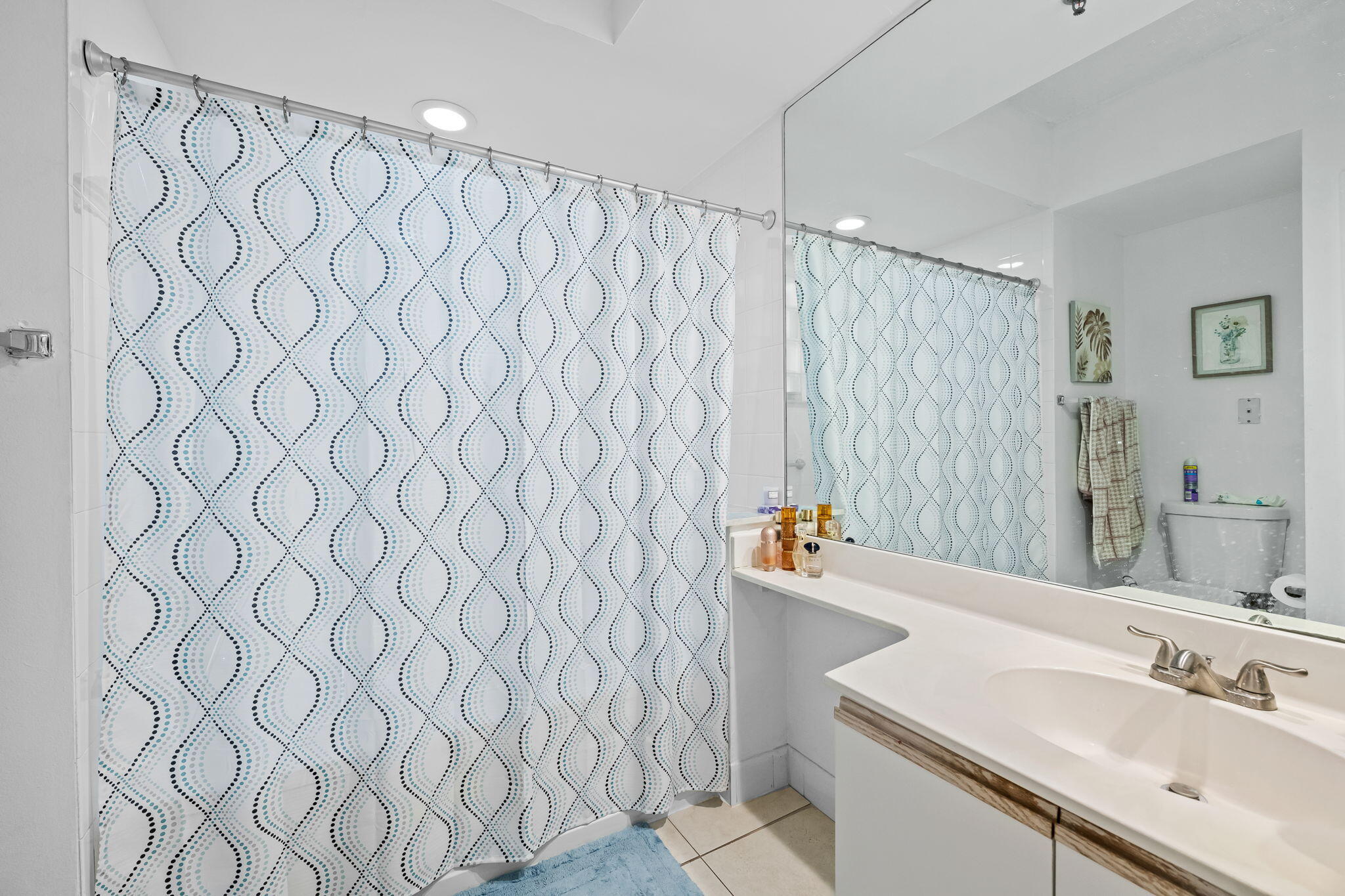 VILLAGE BY THE BAY CONDO - Residential Lease