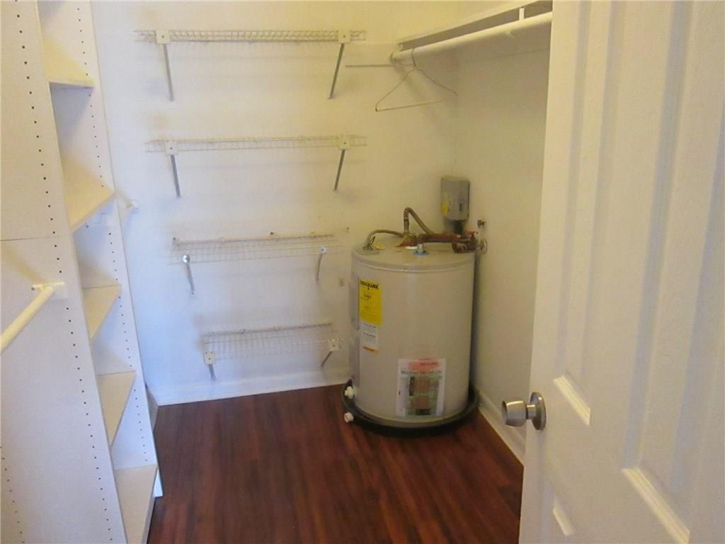 MANOR GROVE VILLAGE ONE - Residential