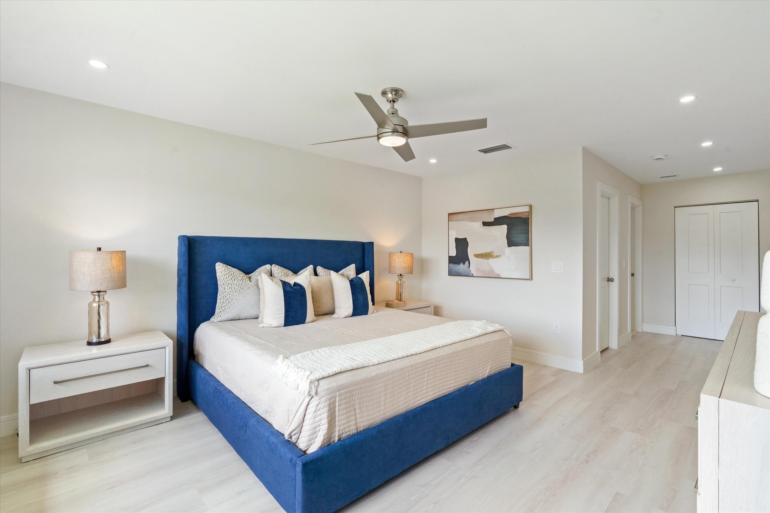 SOUTHPORT AT HUNTERS RUN CONDO - Residential