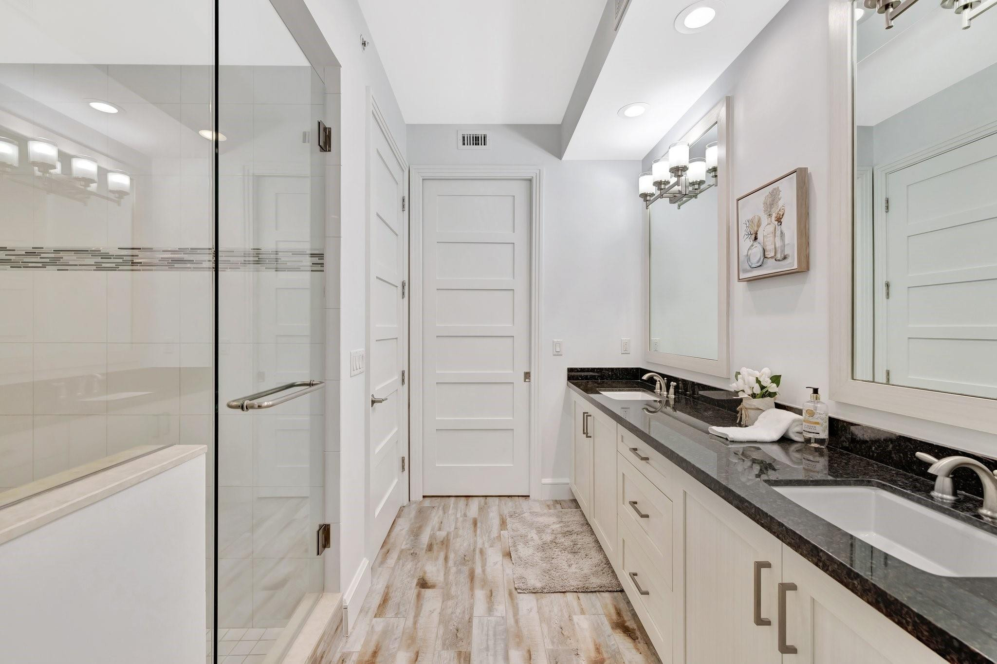 VILLAS BY THE SEA 1 CONDO - Residential