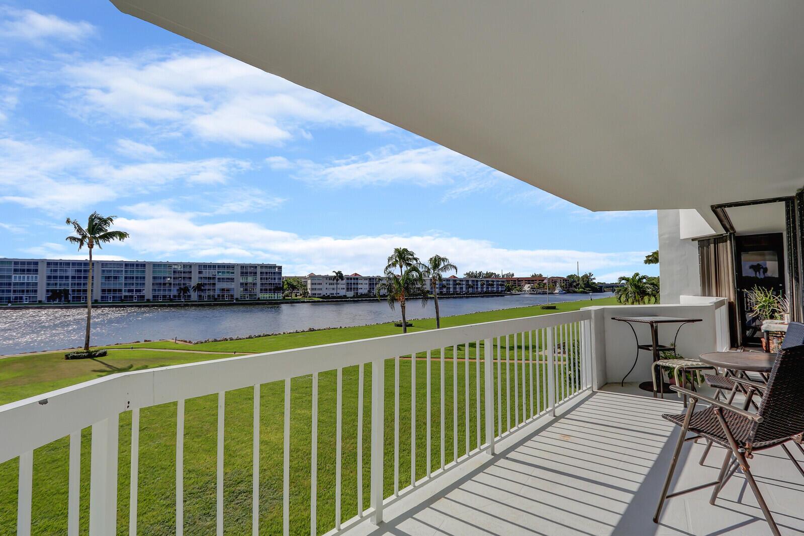 115 Lakeshore Drive 247
