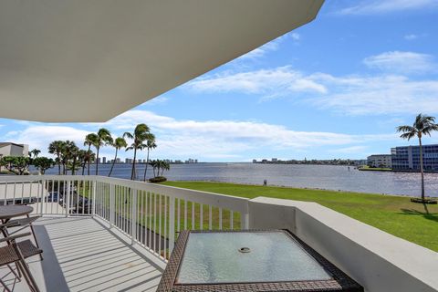 A home in North Palm Beach