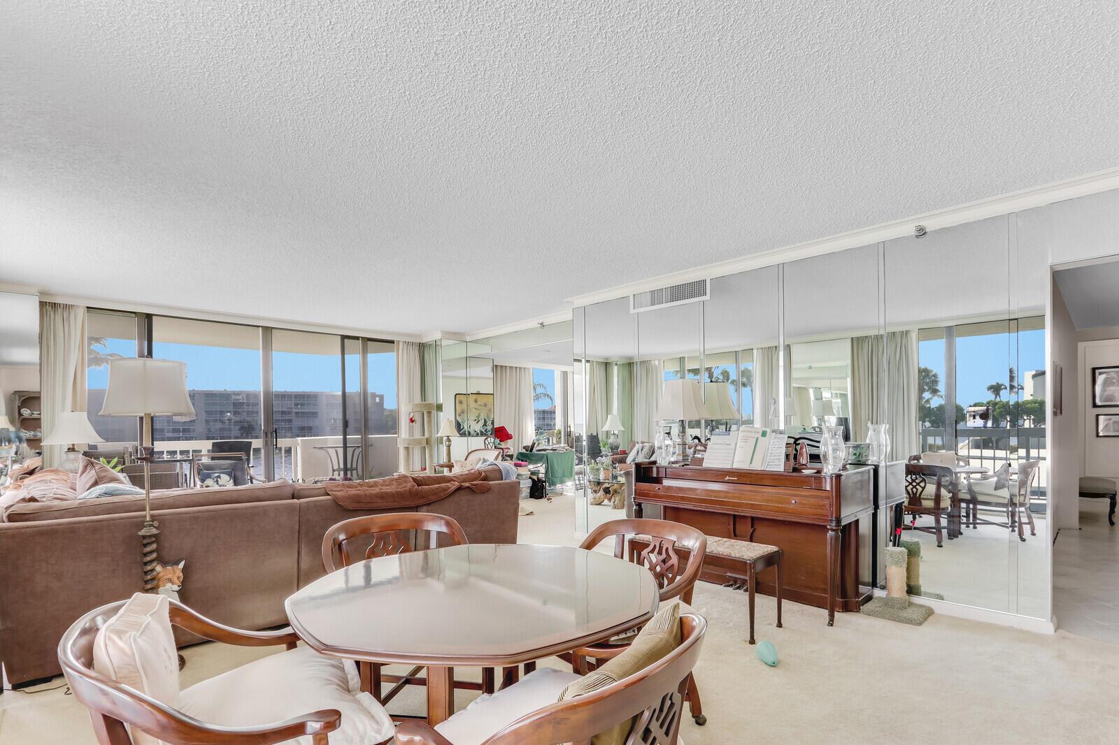 115 Lakeshore Drive 247