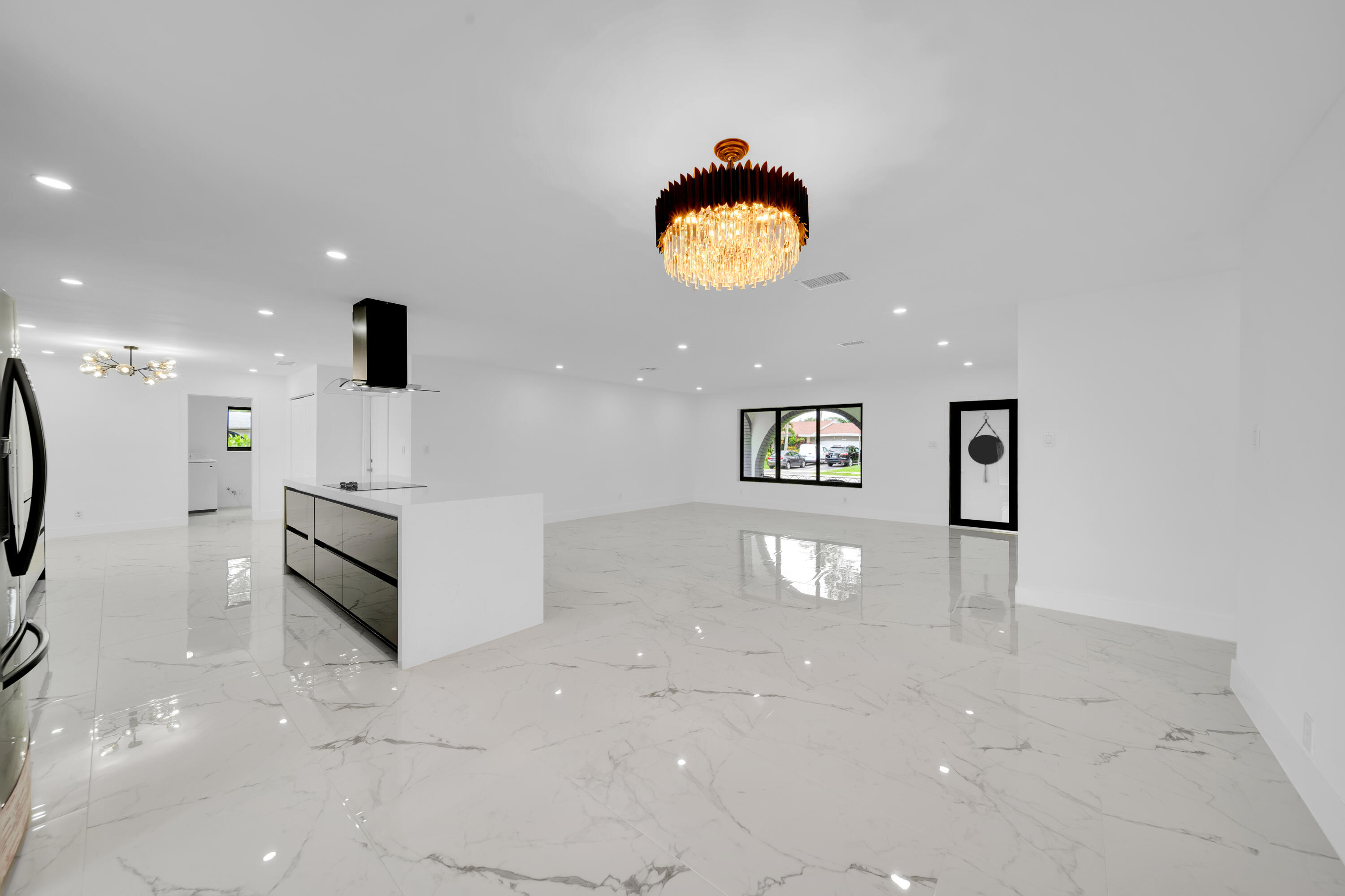 MIRROR LAKE ESTATES SEC 9 - Residential