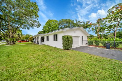Tiny photo for 7301 NW 13th Court, Plantation, FL 33313 (MLS # B26014193)