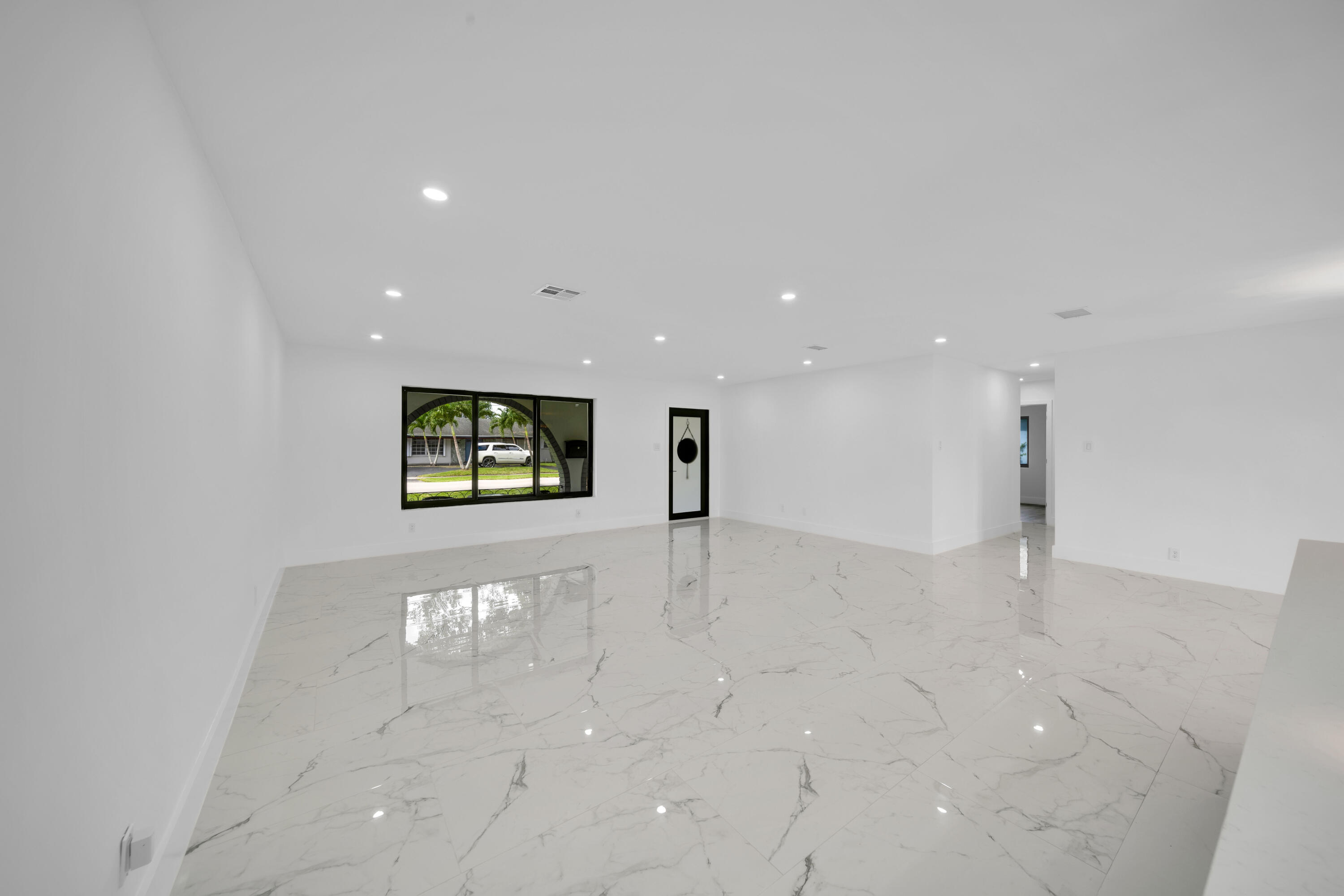 MIRROR LAKE ESTATES SEC 9 - Residential