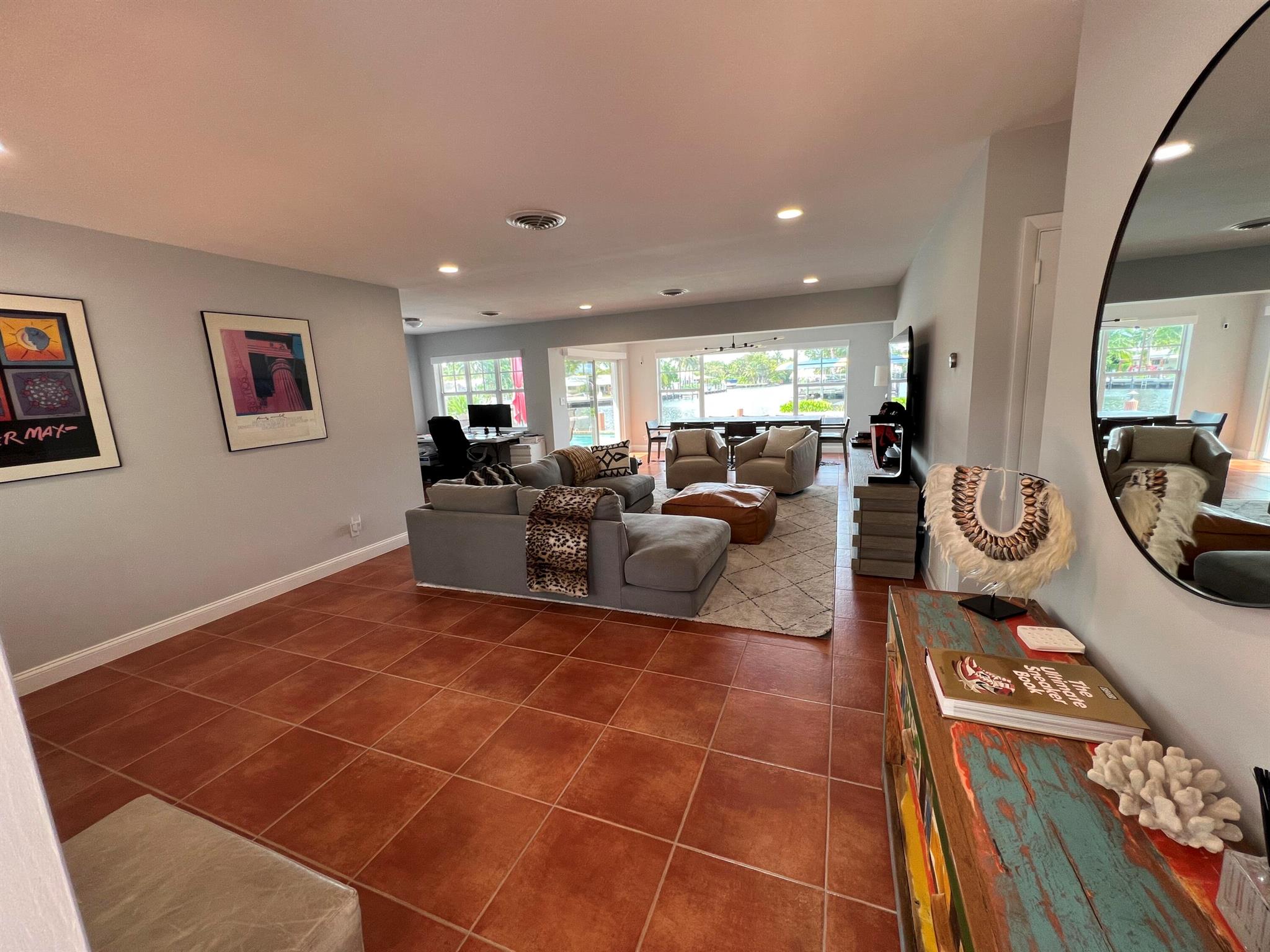 1653 Poinsettia Drive