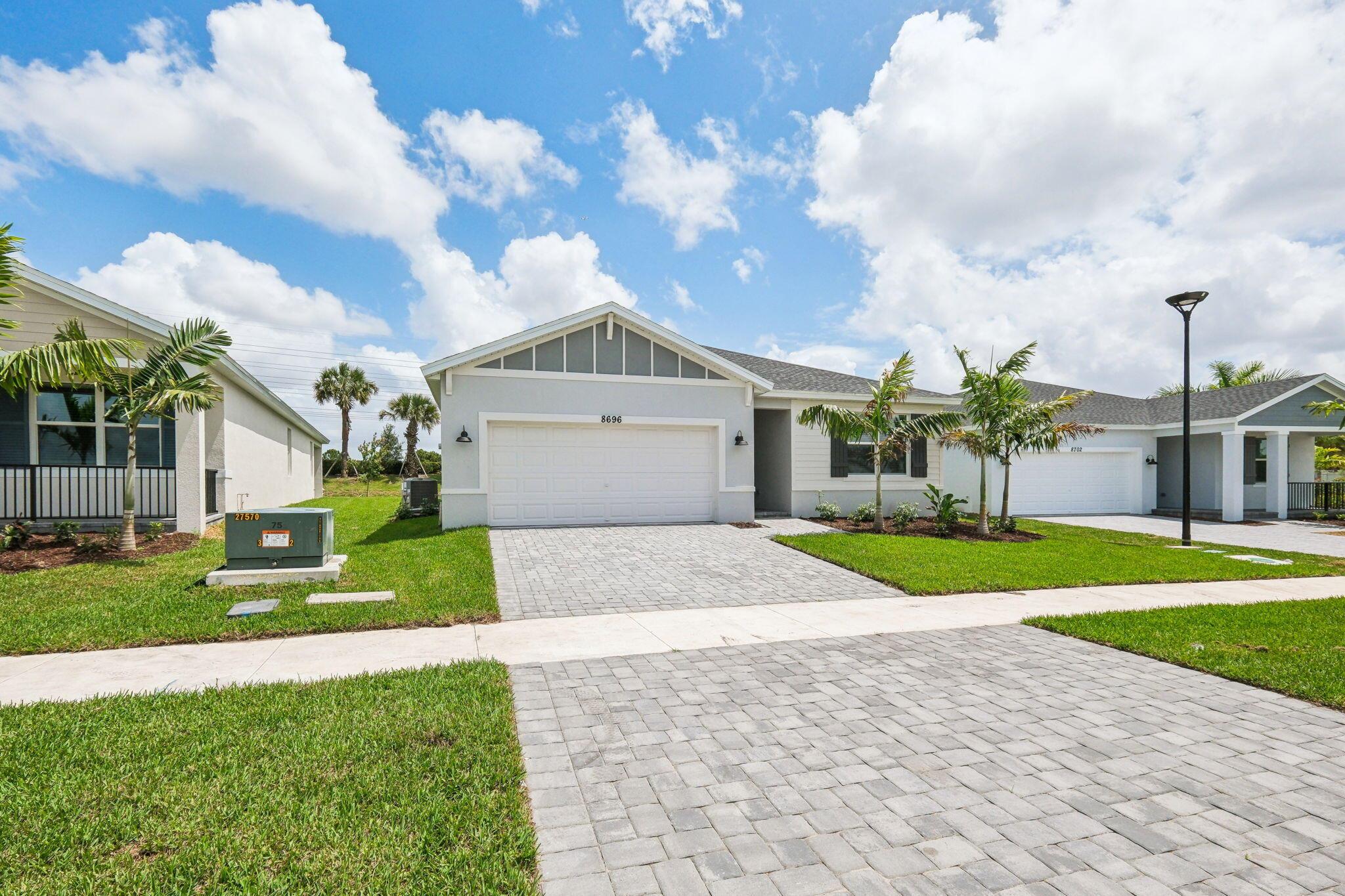 8696 Dahlia Circle