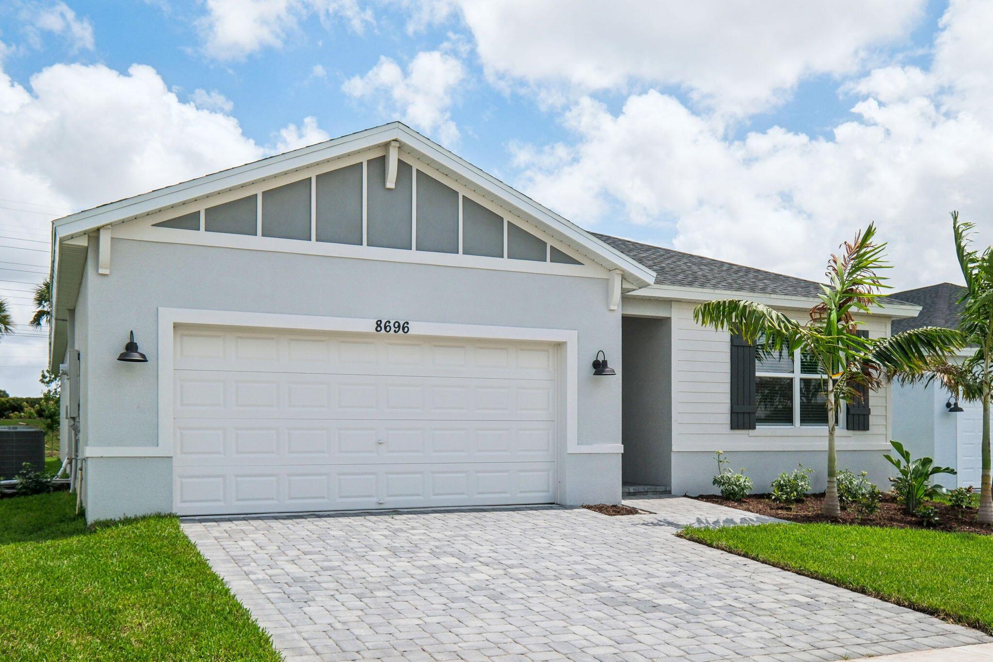8696 Dahlia Circle