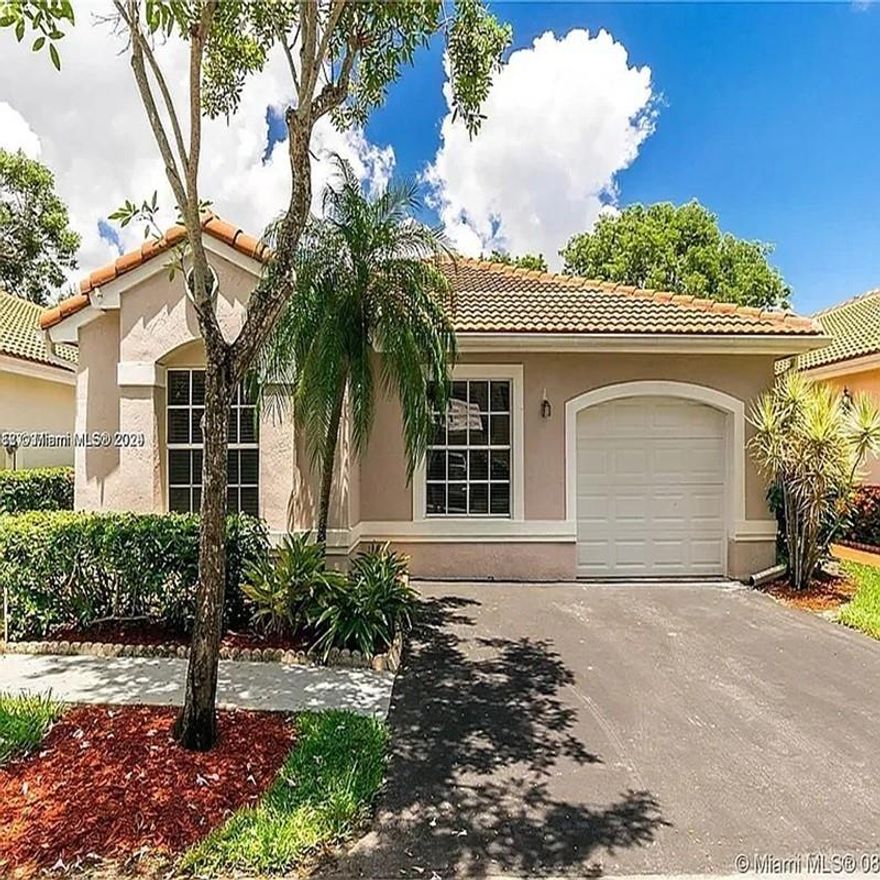 Don’t Miss This Weston Gem! Welcome to this incredible 4-bedroom, 2-bath single-story home in a desirable gated community in the heart of Weston! Spacious, fully fenced backyard patio entertaining or relaxing under the sun. Modern, upgraded kitchen with wood cabinets, quartz countertops, and a stylish peninsula. Enjoy the unbeatable location-walking distance to Weston Town Center, where you'll find fine dining, coffee shops, boutiques, Publix, and more. A-rated schools, including walkability to Tequesta Trace Middle, Newer roof (2017) Newer AC (2018) Family-friendly gated community Schools provided: Indian Trace Elementary School -9/10 Grades: PK-5 Tequesta Trace Middle School -8/10 Grades: 6-8 Cypress Bay High School -8/10 Grades: 9-12. All offers are welcome!
