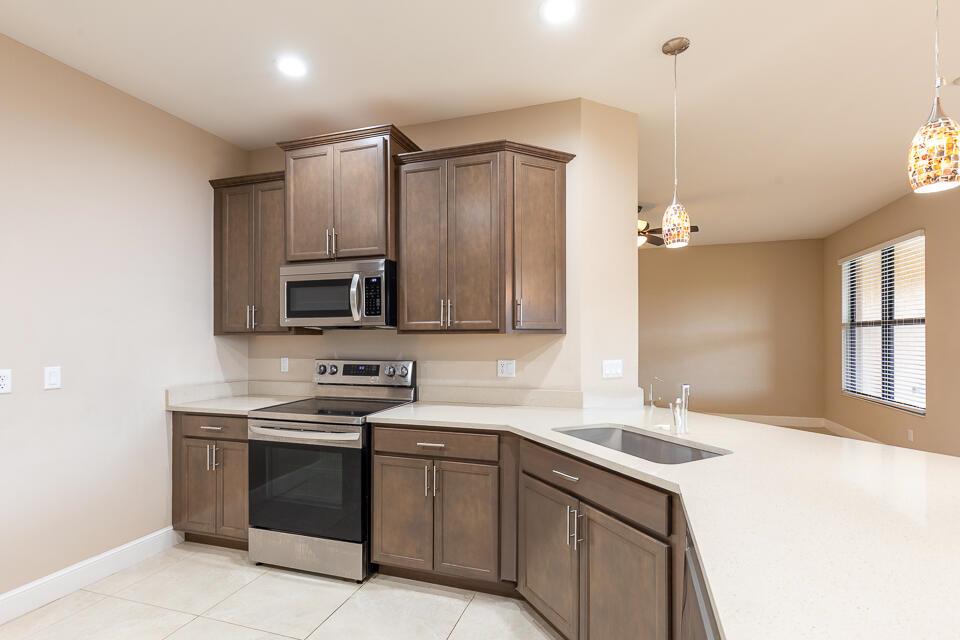 PORT ST LUCIE SECTION 33 - Residential