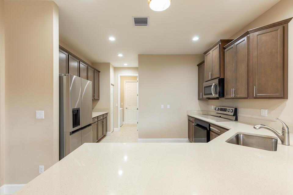 PORT ST LUCIE SECTION 33 - Residential