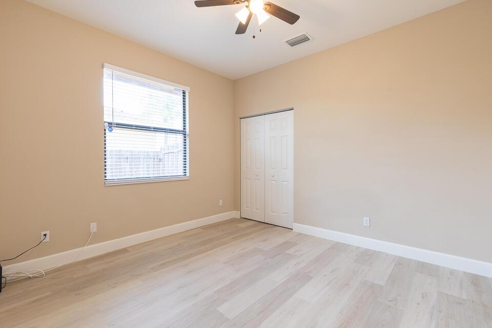 PORT ST LUCIE SECTION 33 - Residential