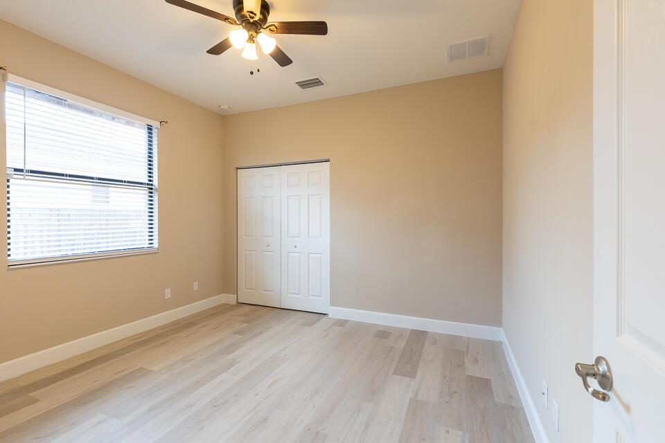 PORT ST LUCIE SECTION 33 - Residential