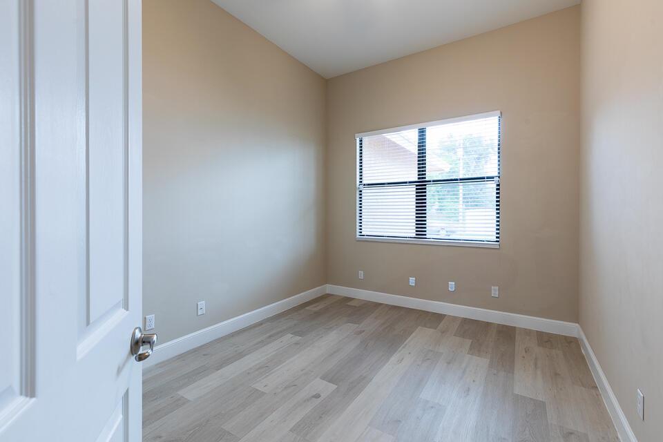 PORT ST LUCIE SECTION 33 - Residential