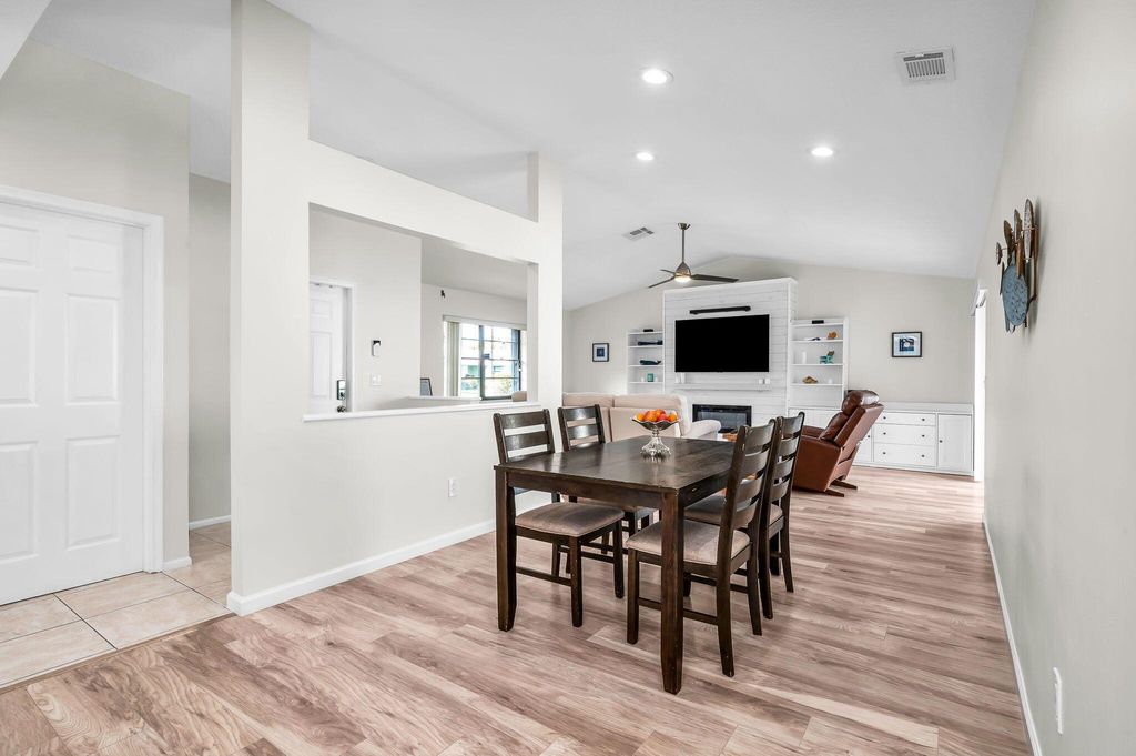 Photo of 23328 SW 58th Avenue #D, Boca Raton, FL 33428 (MLS # R10985525)