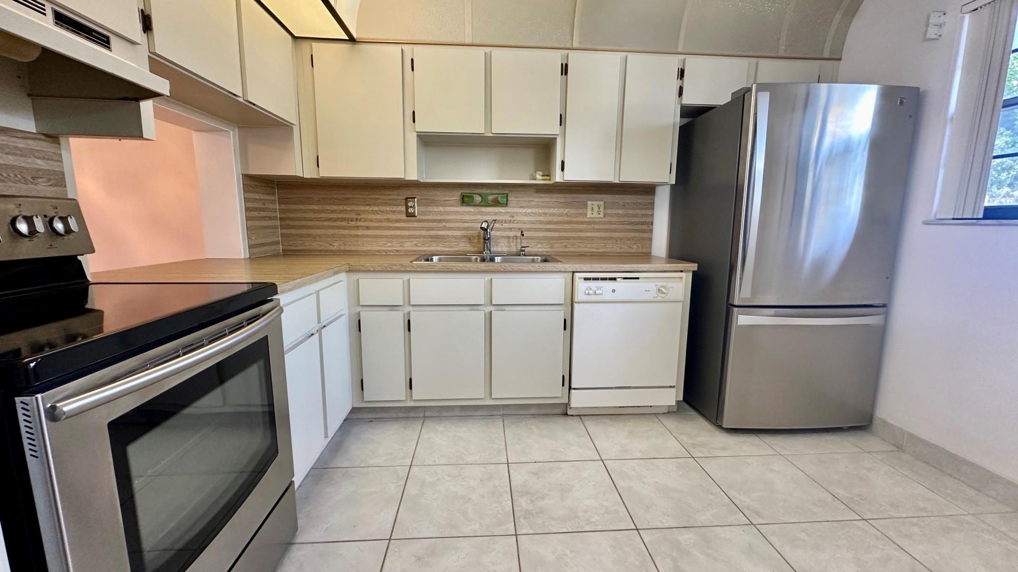 6090 N Sabal Palm Blvd 108