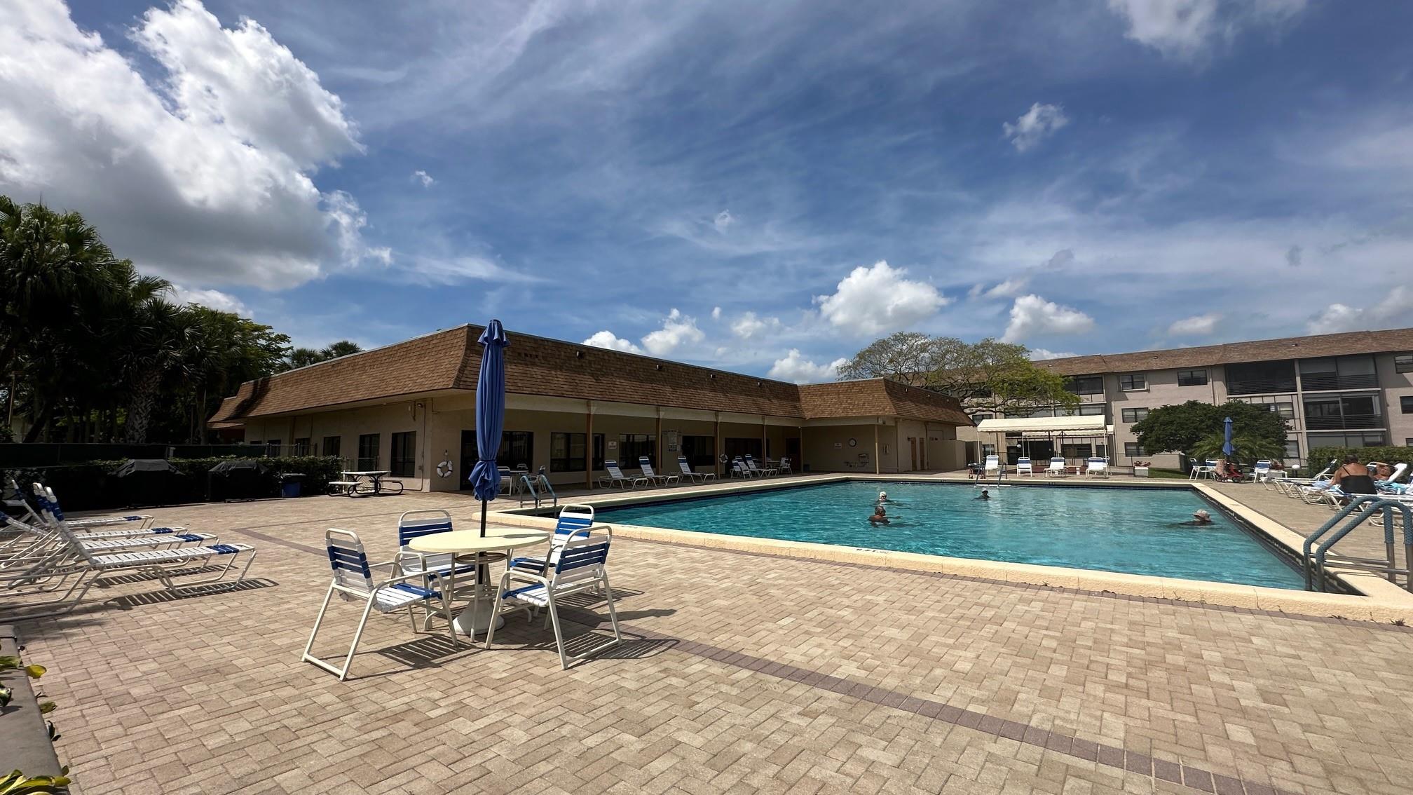 Lakes of Carriage Hills - Residential