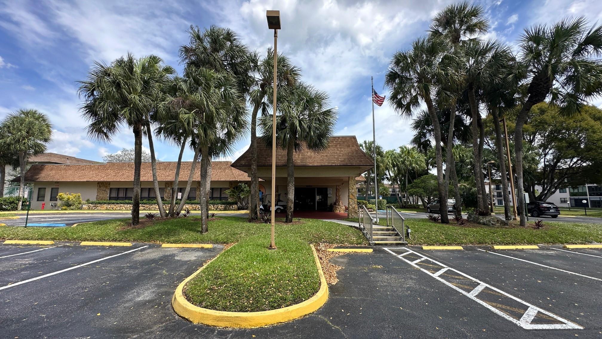 Lakes of Carriage Hills - Residential