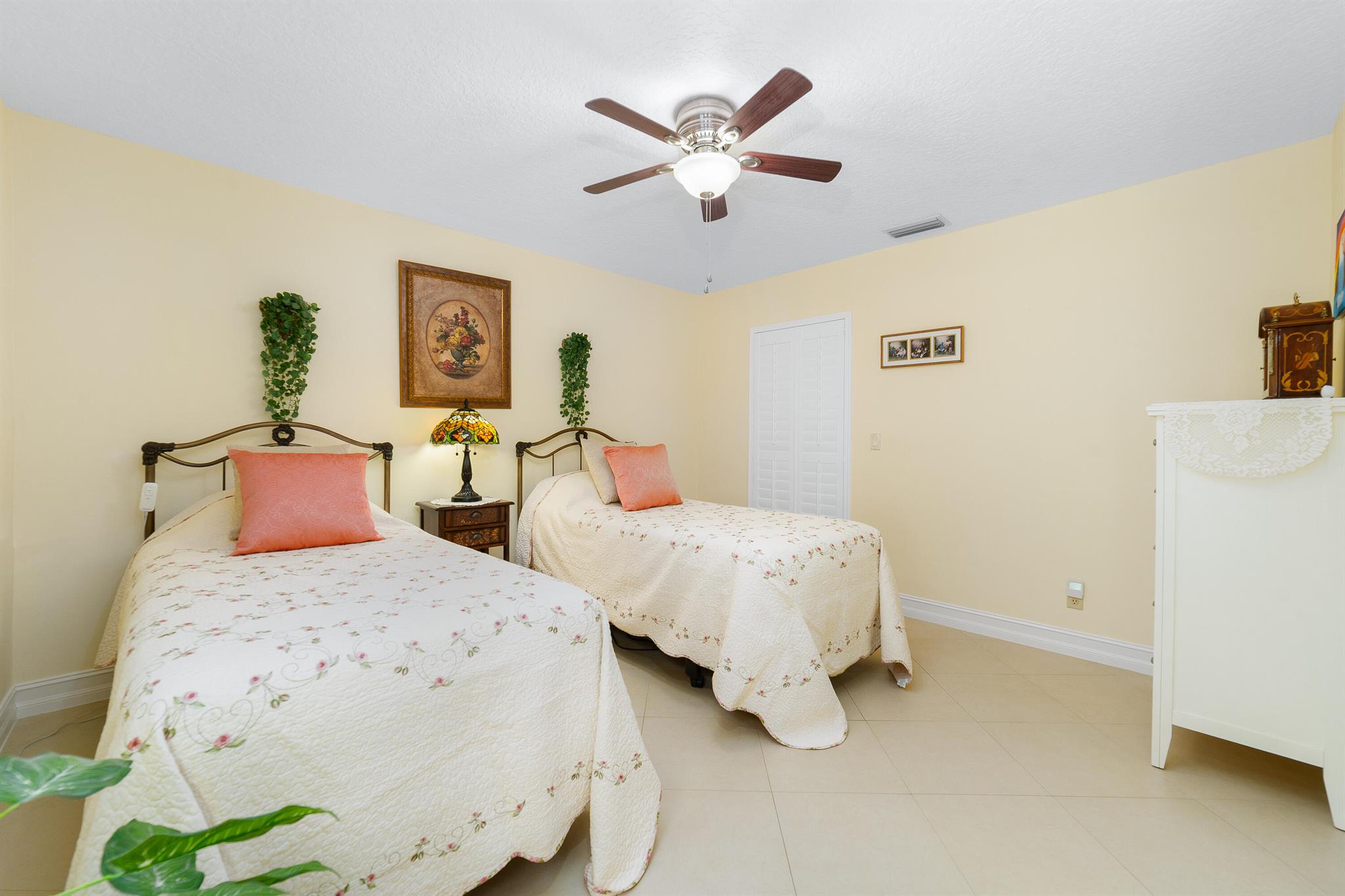 SEA OATS OF JUNO BEACH CO - Residential