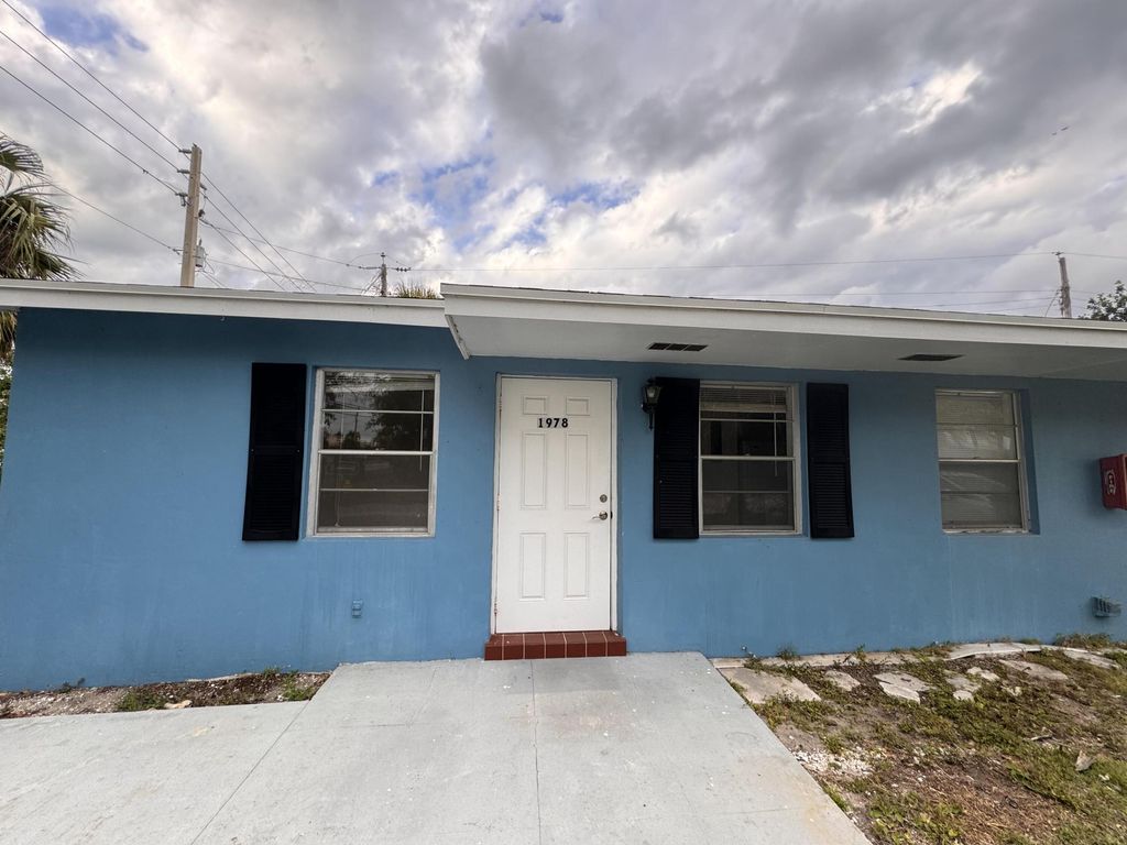 Photo of 1976 Windsor Drive #1978, Juno Beach, FL 33408 (MLS # R10971268)