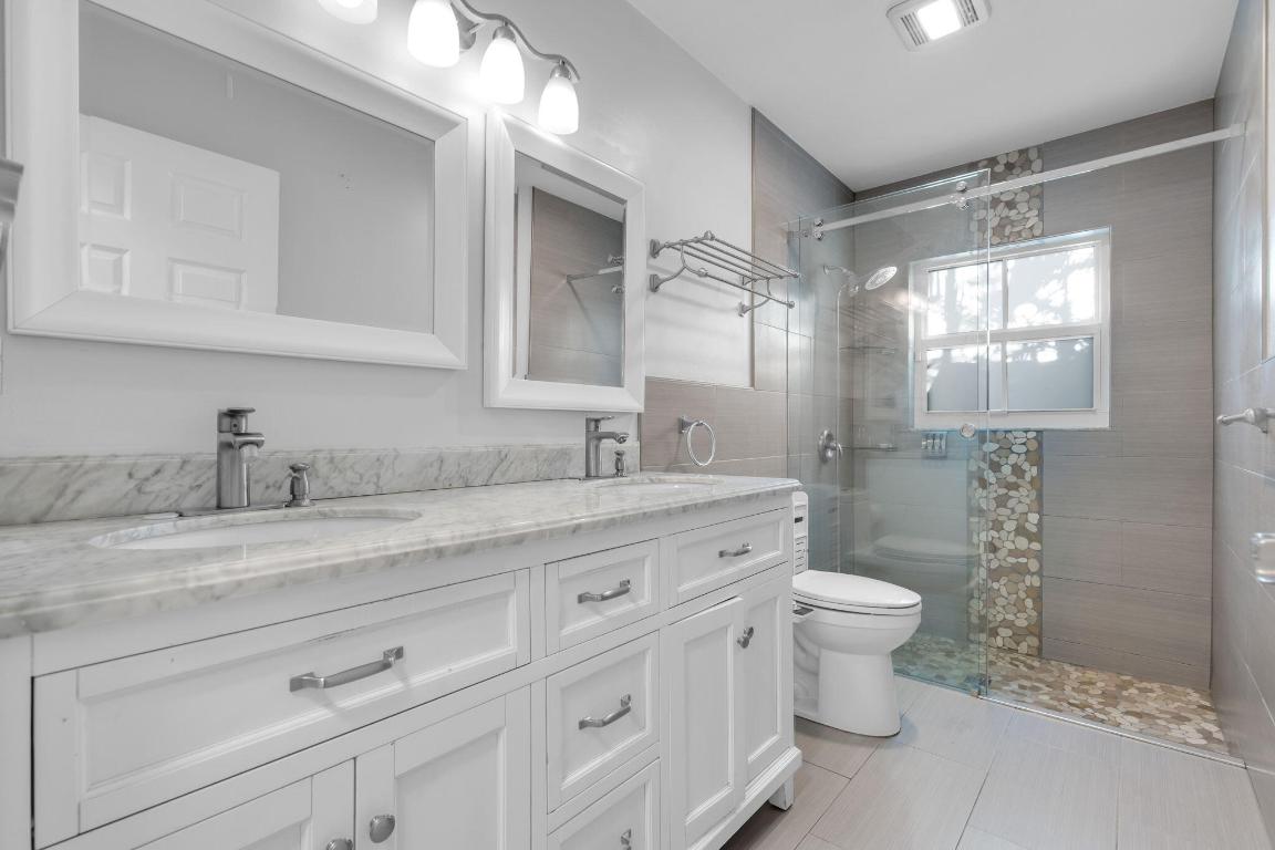 CHAPEL TRAIL REPLAT - Residential