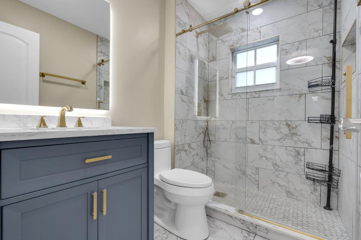 CHAPEL TRAIL REPLAT - Residential