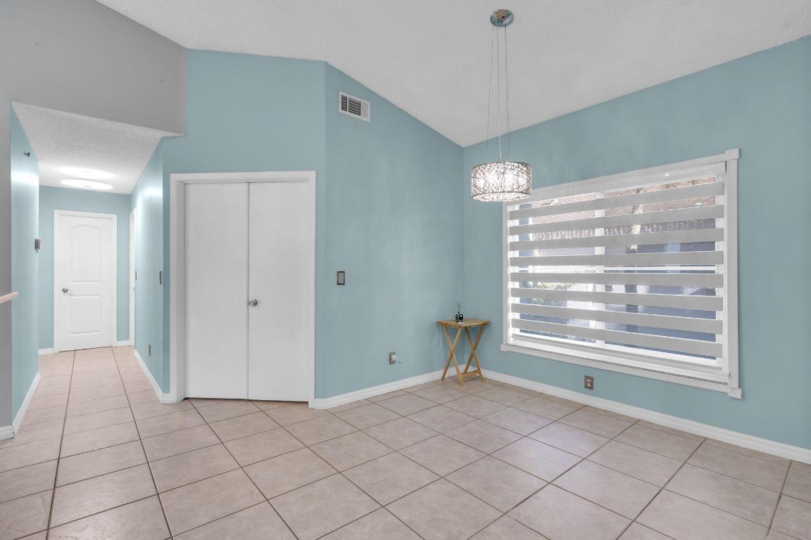 CHAPEL TRAIL REPLAT - Residential