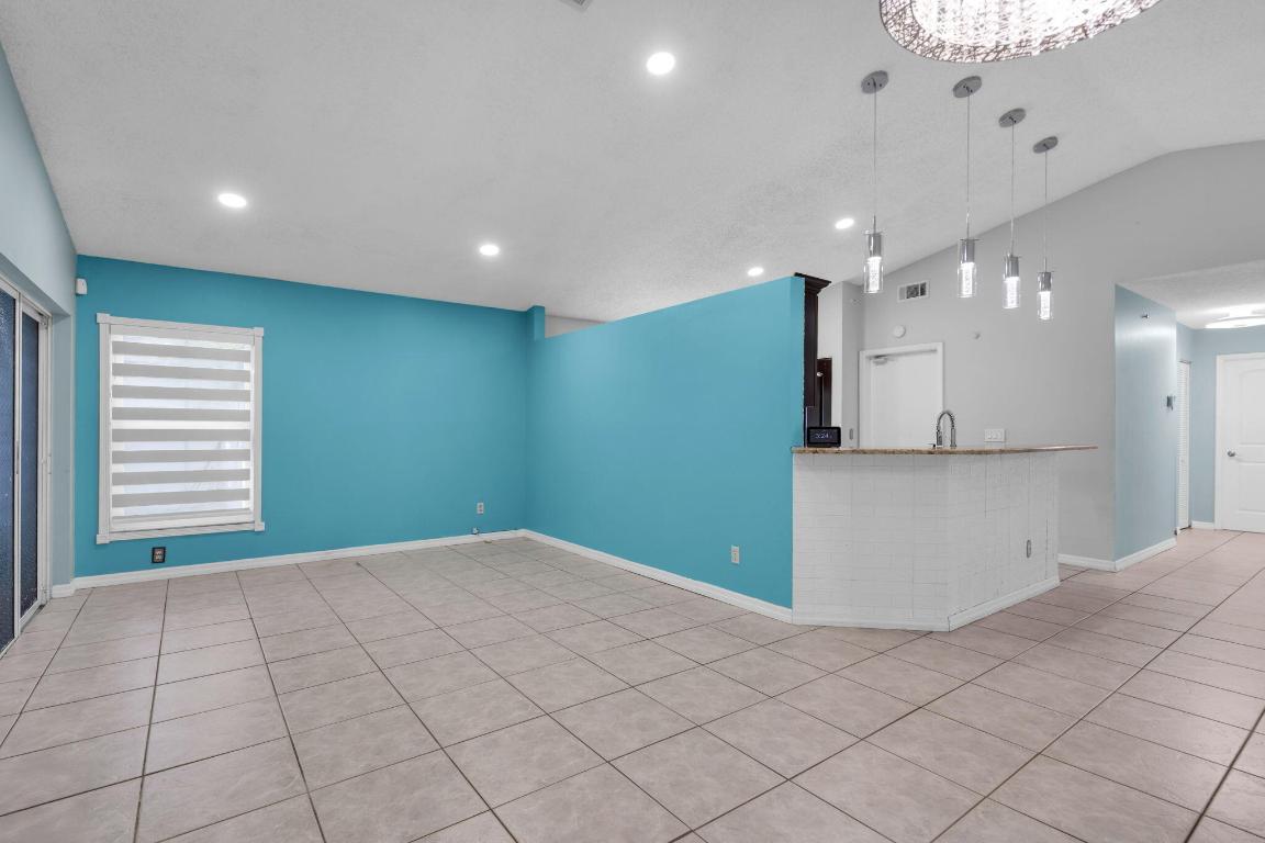 CHAPEL TRAIL REPLAT - Residential