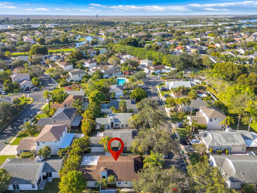 CHAPEL TRAIL REPLAT - Residential