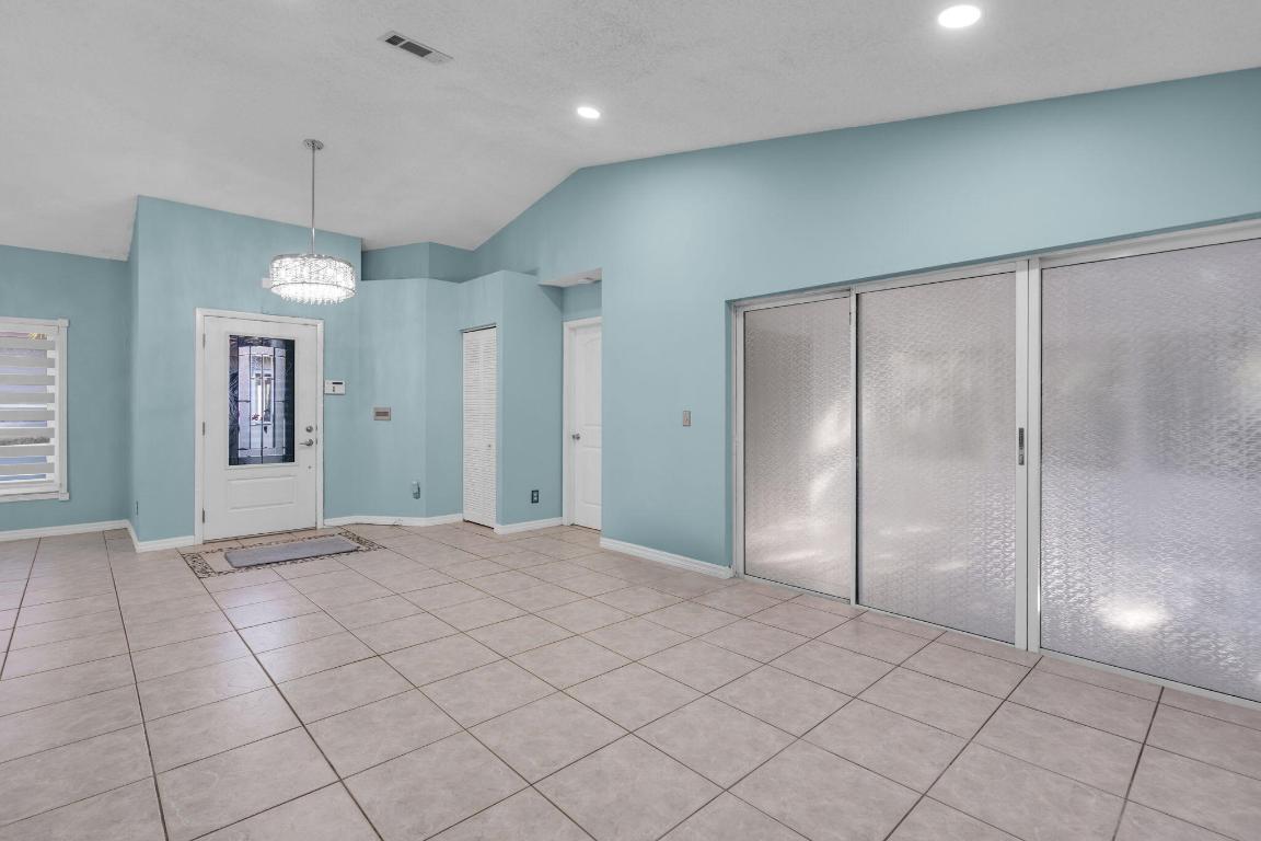 CHAPEL TRAIL REPLAT - Residential