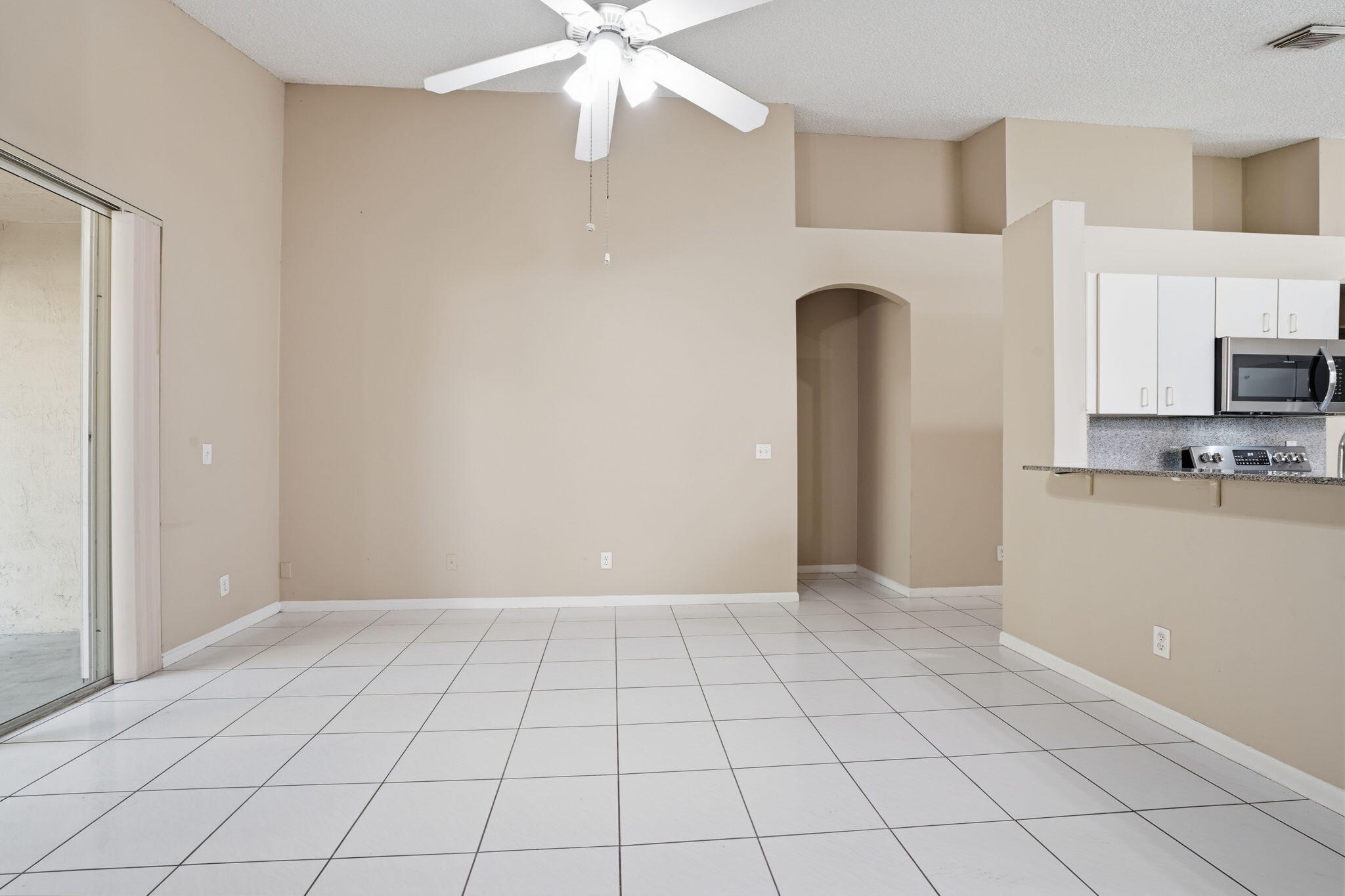 LANDINGS - Residential