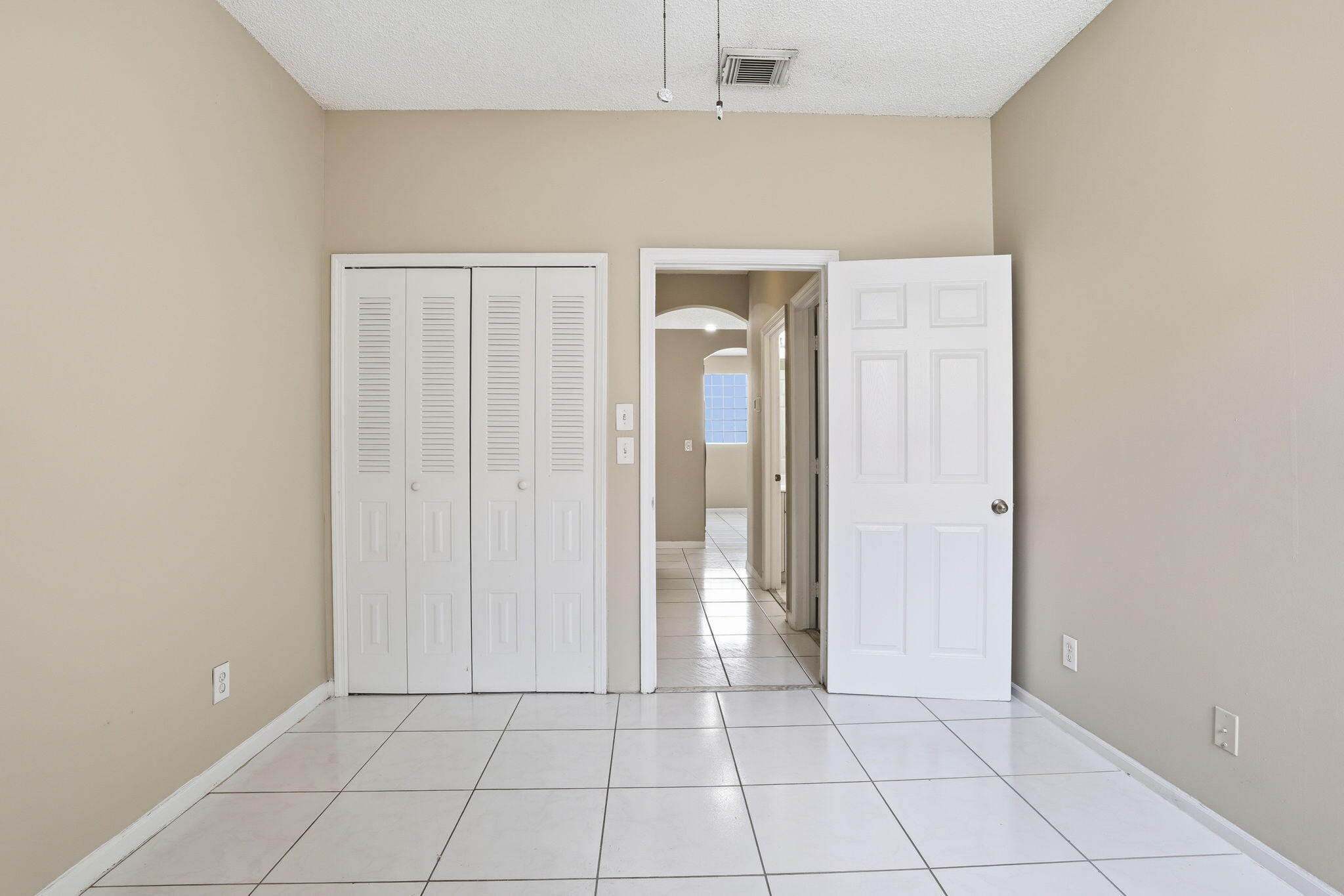 LANDINGS - Residential