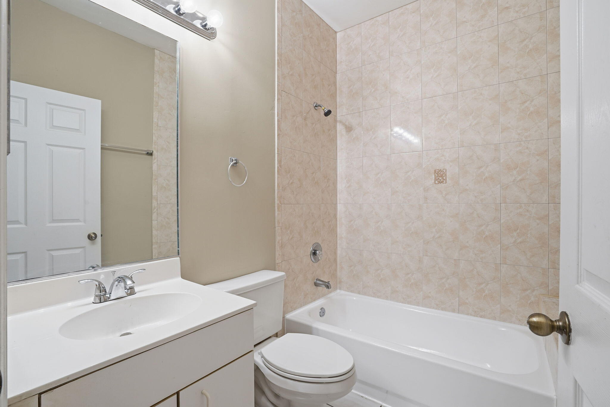 LANDINGS - Residential