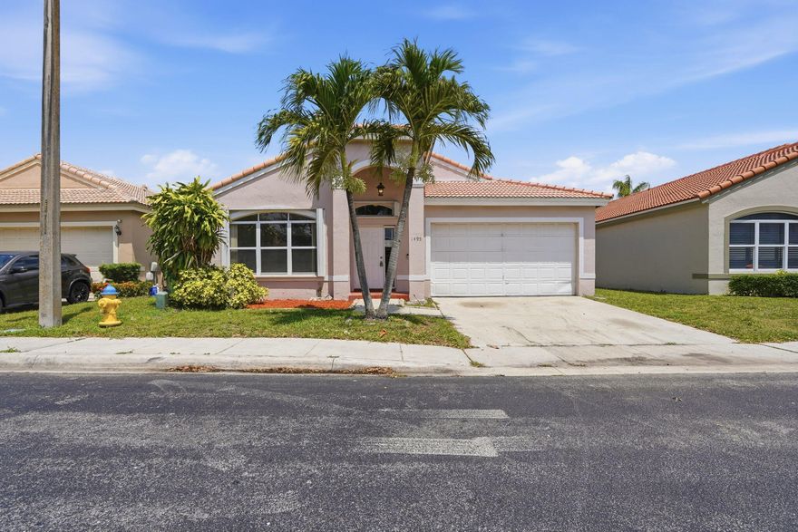 Welcome to this bright and airy single-family home in the Landings community of Pembroke Pines. Featuring 3 bedrooms and 2 bathrooms, this move-in-ready residence offers a perfect blend of modern updates and functional living.