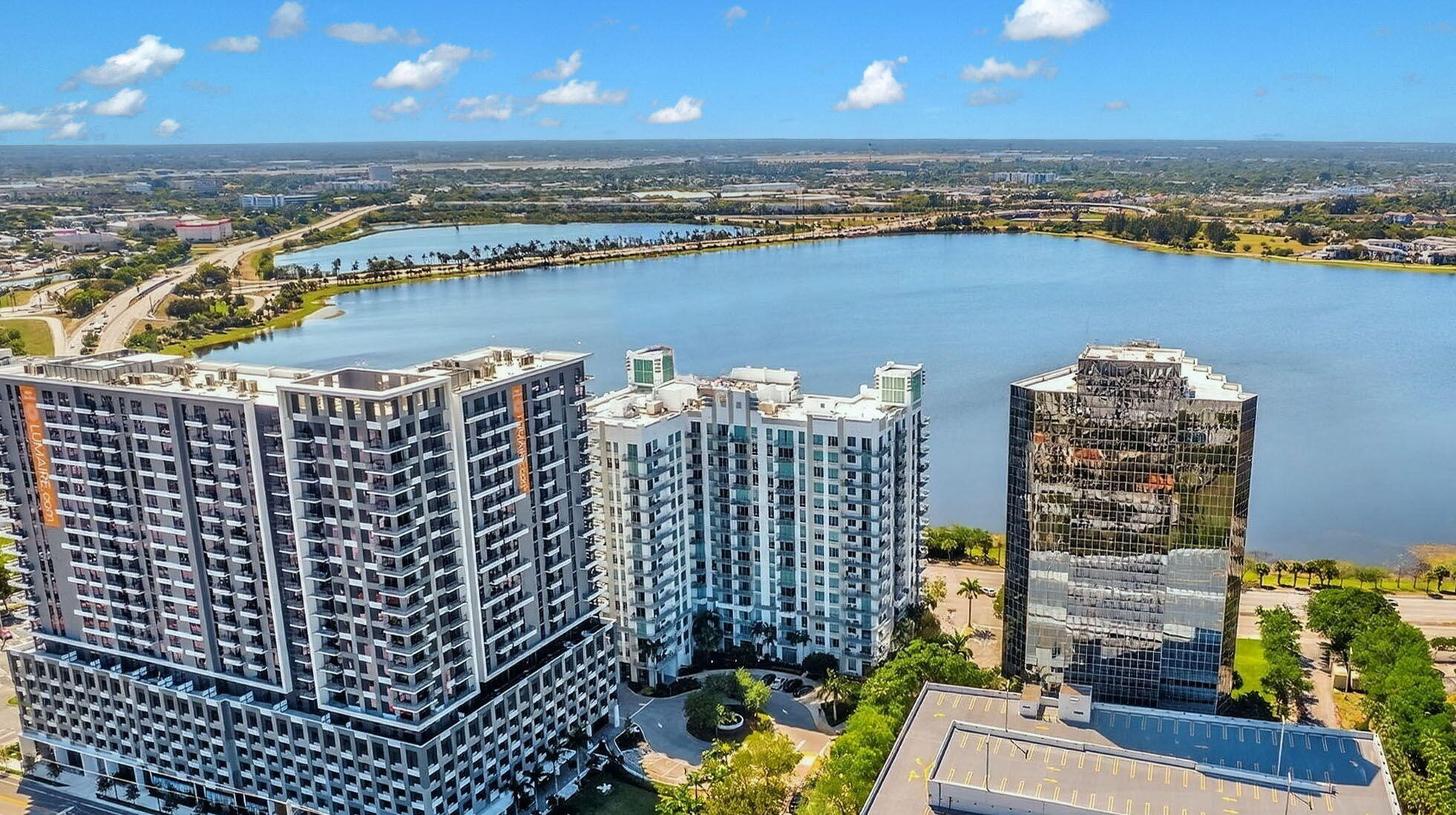 EDGE CONDO - Residential