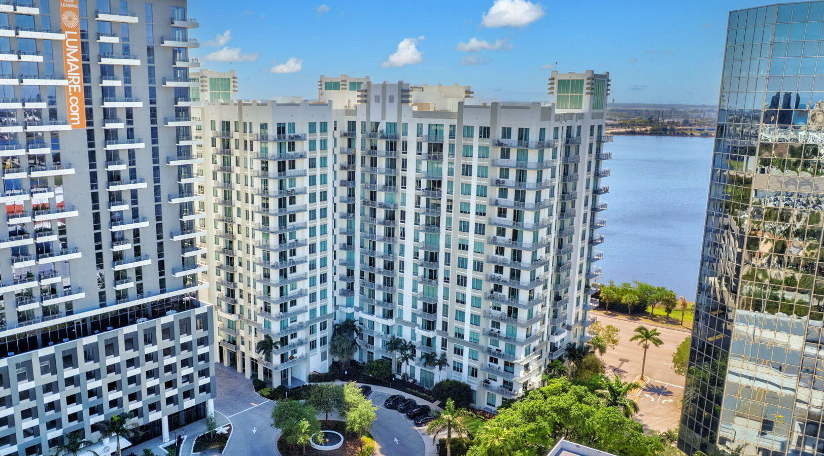 EDGE CONDO - Residential