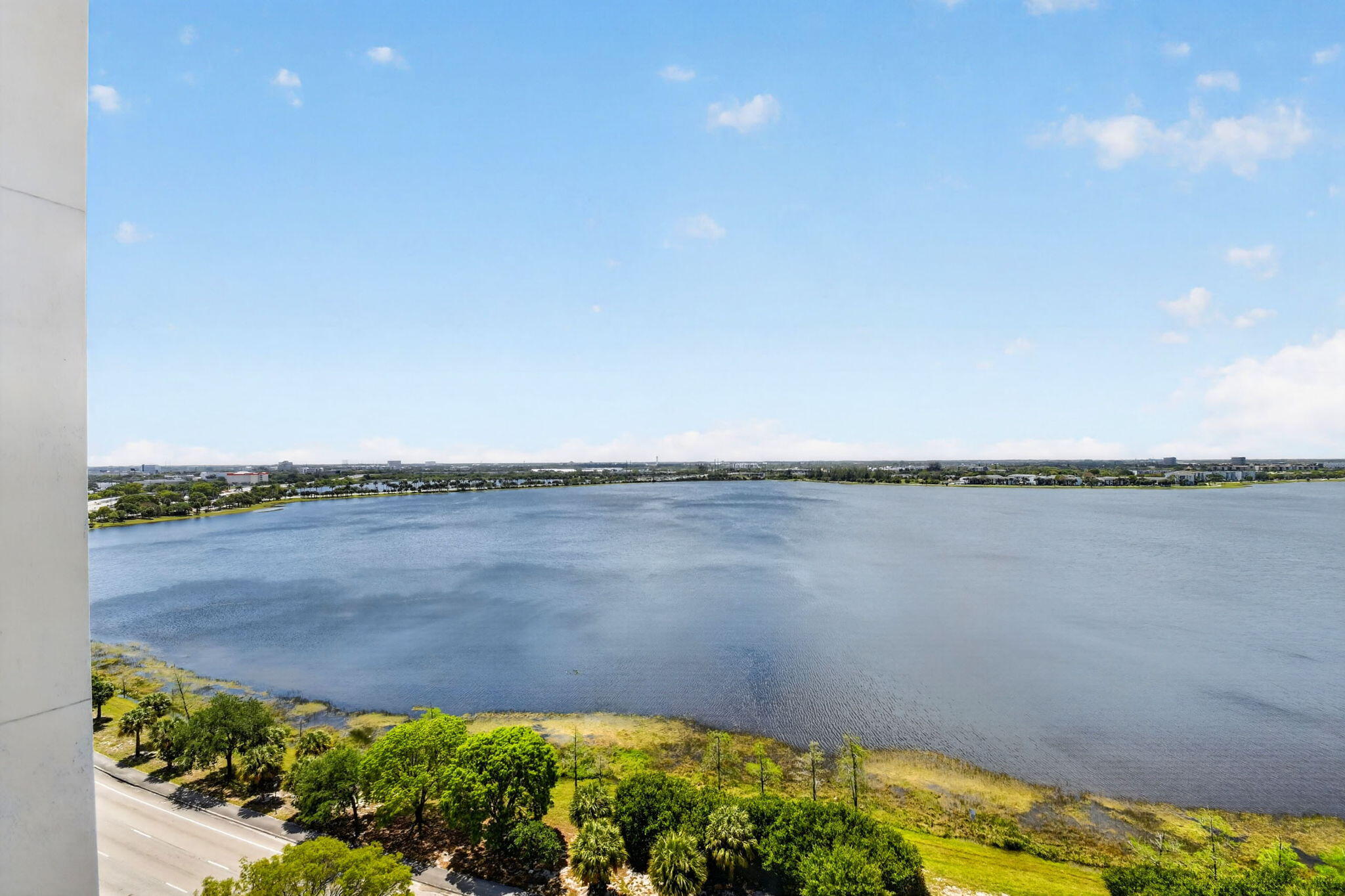 EDGE CONDO - Residential