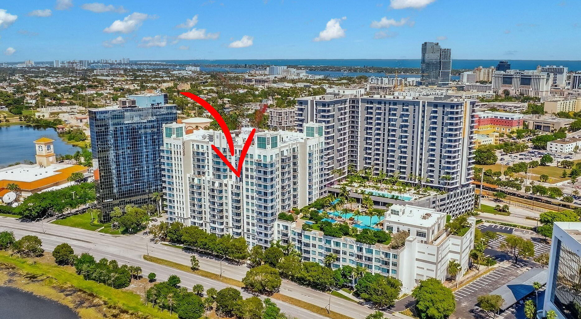 EDGE CONDO - Residential